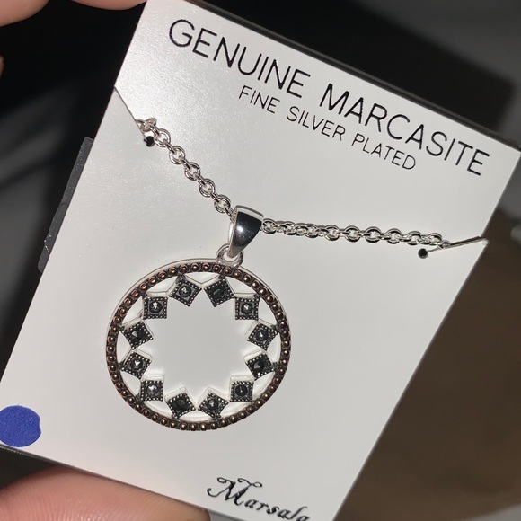 NWT Marsala Marcasite Pendant necklace - Picture 2 of 2